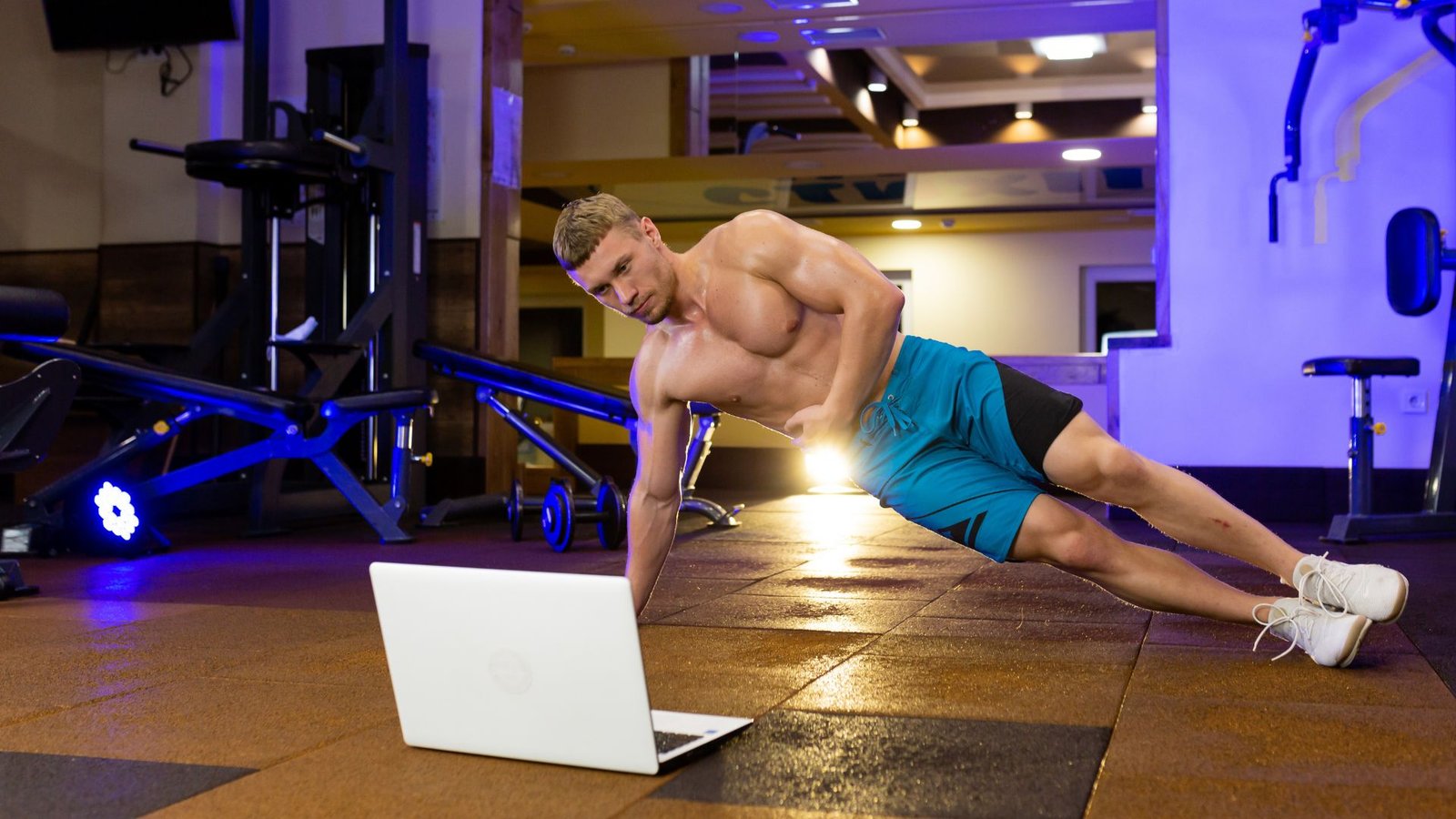 Can You Build Muscle With Online Coaching?